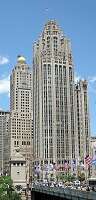 The Chicago Tribune Tower was completed in 1925 and reaches a height of 141 meters. It is located at North Michigan Avenue, near the Chicago River. The tower has been modeled after the Button Tower of the Rouen Cathedral in France.